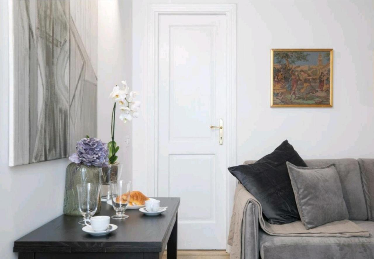 Spanish Modern Apartament Roma Eksteriør bilde